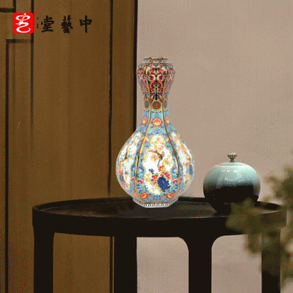 【中藝堂】张海燕 《珐琅彩六方花鸟蒜头瓶》