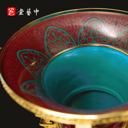 钟连盛大师再造“宅兹中国”：景泰蓝何尊（雅藏版套装）的文化典范