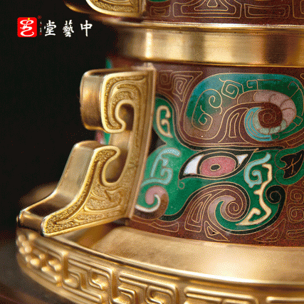 钟连盛大师再造“宅兹中国”：景泰蓝何尊（雅藏版套装）的文化典范