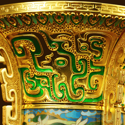 国礼巨献·大师联铸 | 《海晏河清·祥瑞和尊》羊脂白玉版 霍铁辉景泰蓝/袁长君花丝/冯延明玉雕